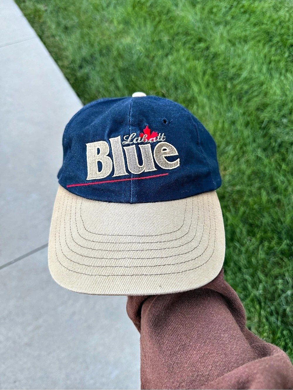 Vintage Labatt Blue beer cap